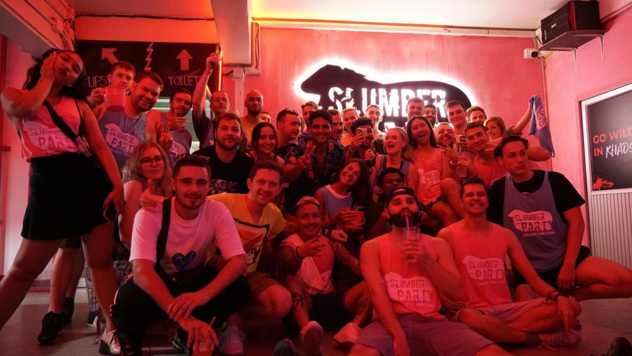 Slumber Party Bangkok Khaosan Albergue Exterior foto