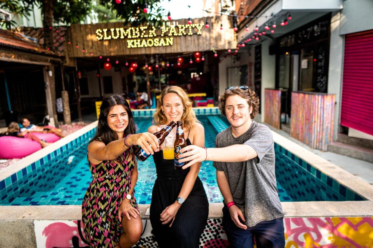 Slumber Party Bangkok Khaosan Albergue Exterior foto